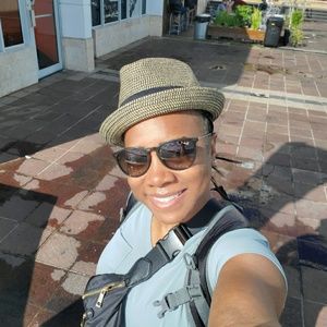 Meet your Posher, Jobena